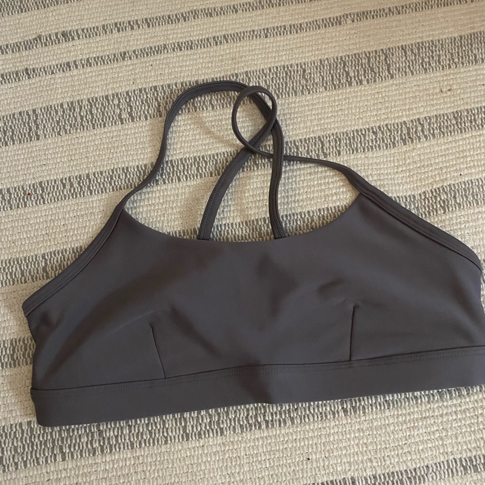 Alo yoga sports bra